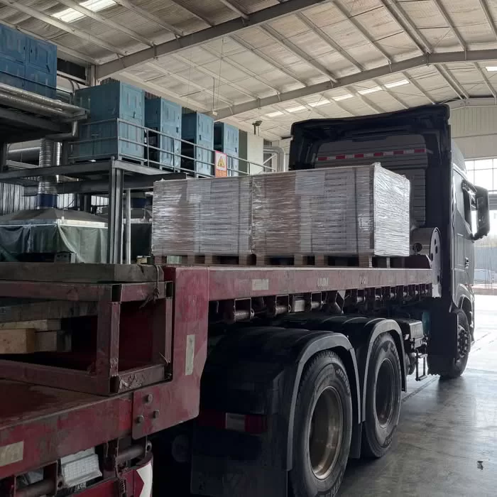 Loading of extra large rigid core SPC flooring